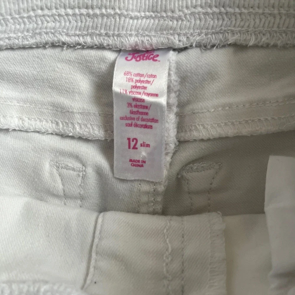 Justice White Denim Shorts Girls‎ Pull-On Waistband Cuffed Hem Size 12 Slim